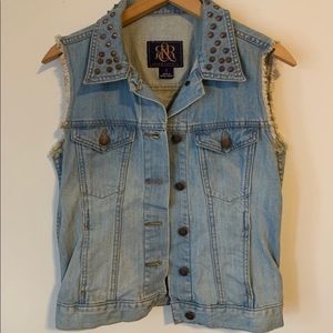 denim studded jacket⚡️